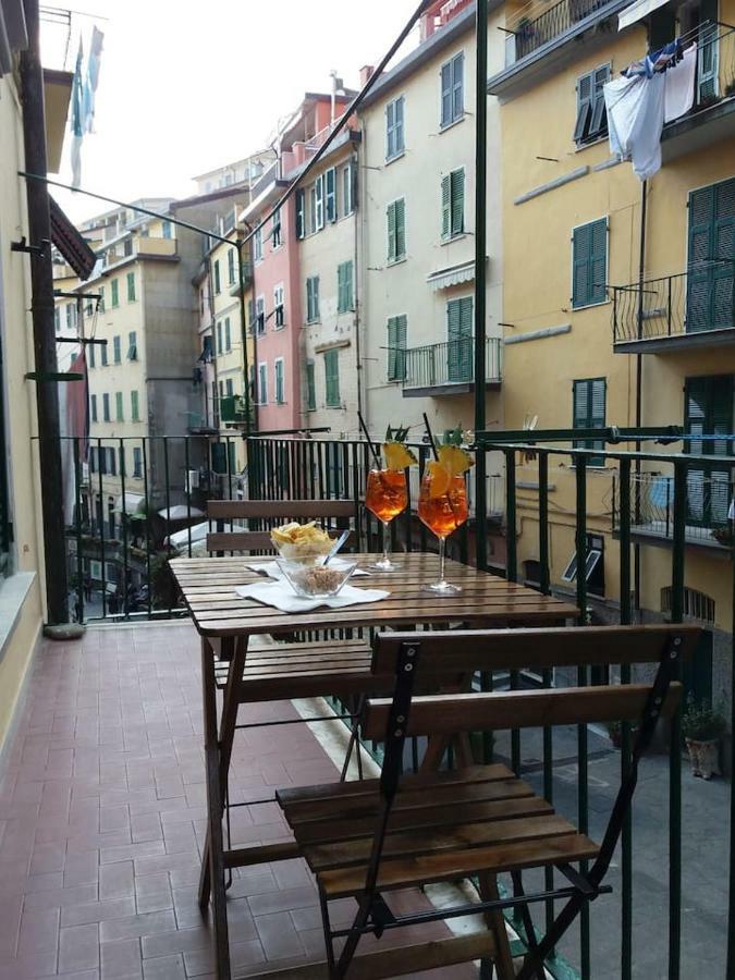 Ca'La Luna - In Centro Con Terrazza Apartment Riomaggiore Exterior photo